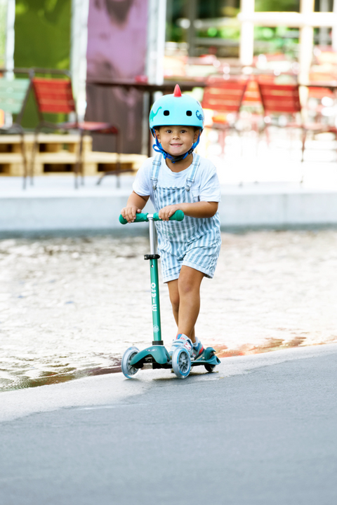 Micro Helm Scootersaurus 3D