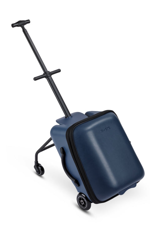 micro ride on luggage eazy weekender